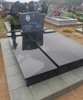 Памятник двойной 124